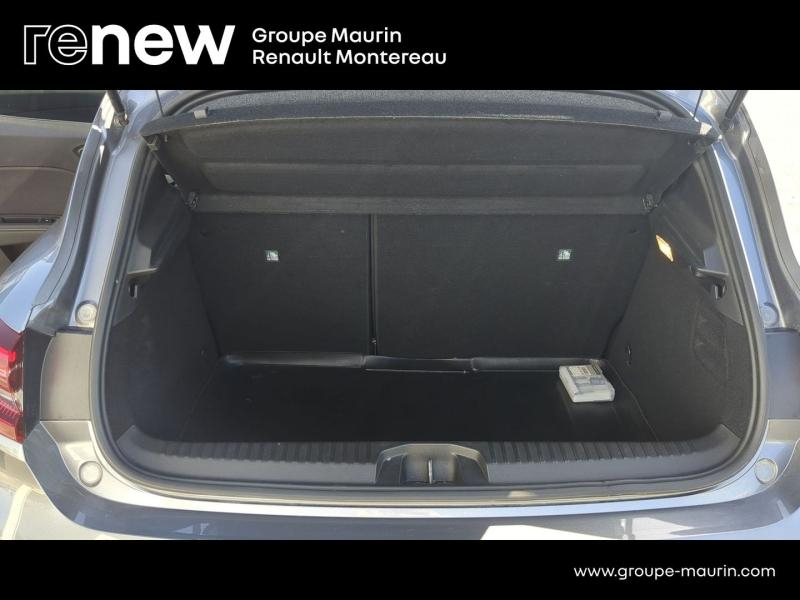 Photo 11 de l’annonce de RENAULT Clio d’occasion à vendre à VARENNES SUR SEINE
