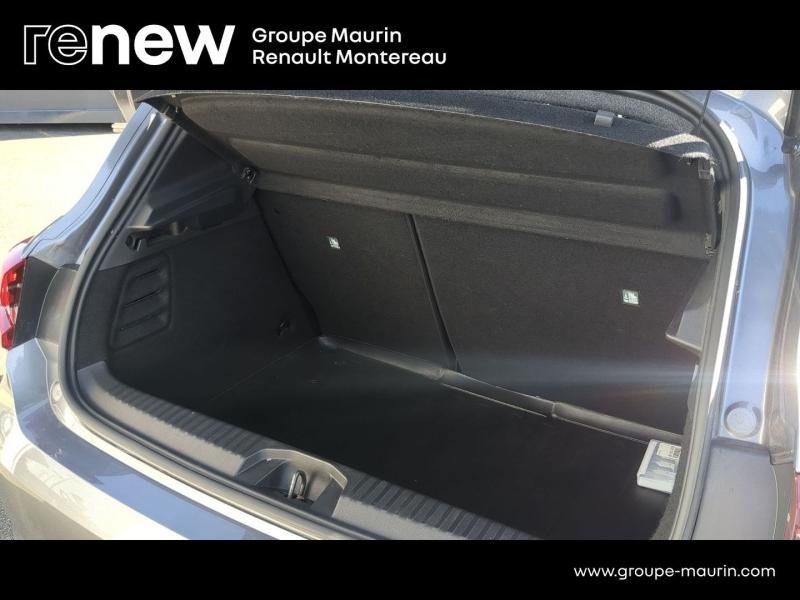 Photo 12 de l’annonce de RENAULT Clio d’occasion à vendre à VARENNES SUR SEINE
