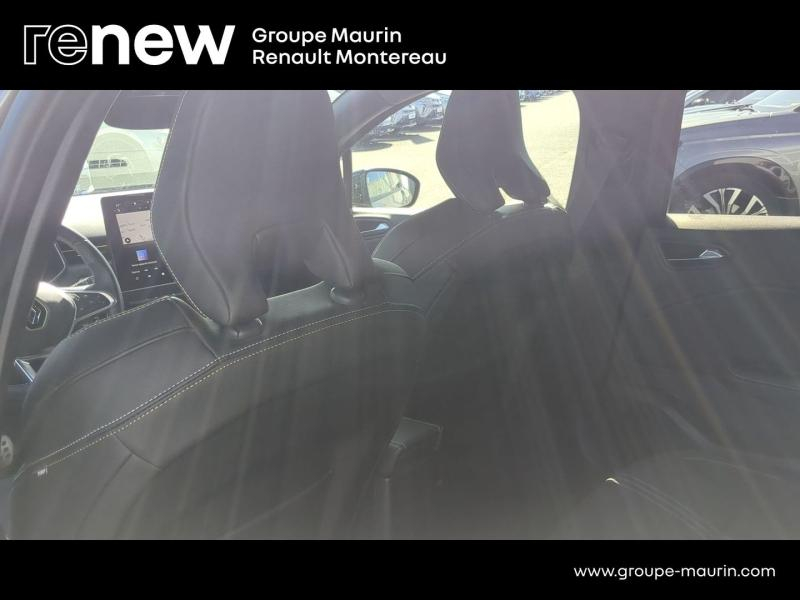 Photo 15 de l’annonce de RENAULT Clio d’occasion à vendre à VARENNES SUR SEINE