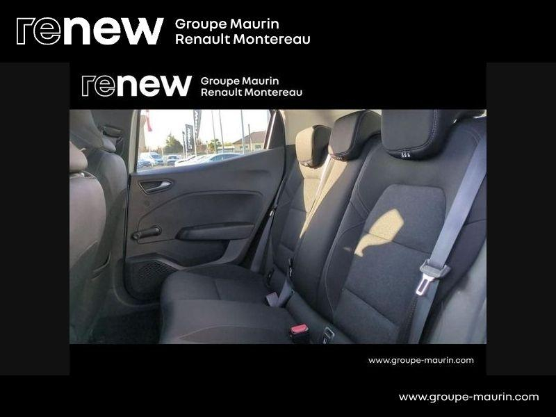 Photo 9 de l’annonce de RENAULT Clio d’occasion à vendre à VARENNES SUR SEINE