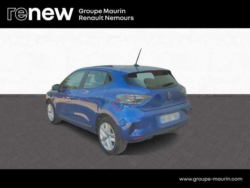 Photo 4 de l’annonce de RENAULT Clio d’occasion à vendre à SAINT PIERRE LES NEMOURS