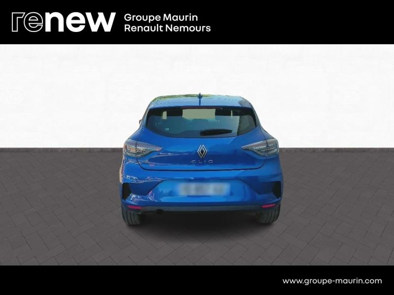 Photo 9 de l’annonce de RENAULT Clio d’occasion à vendre à SAINT PIERRE LES NEMOURS