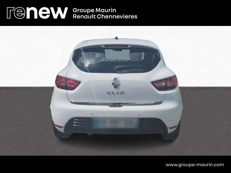 Photo 4 de l’annonce de RENAULT Clio d’occasion à vendre à CHENNEVIÈRES-SUR-MARNE