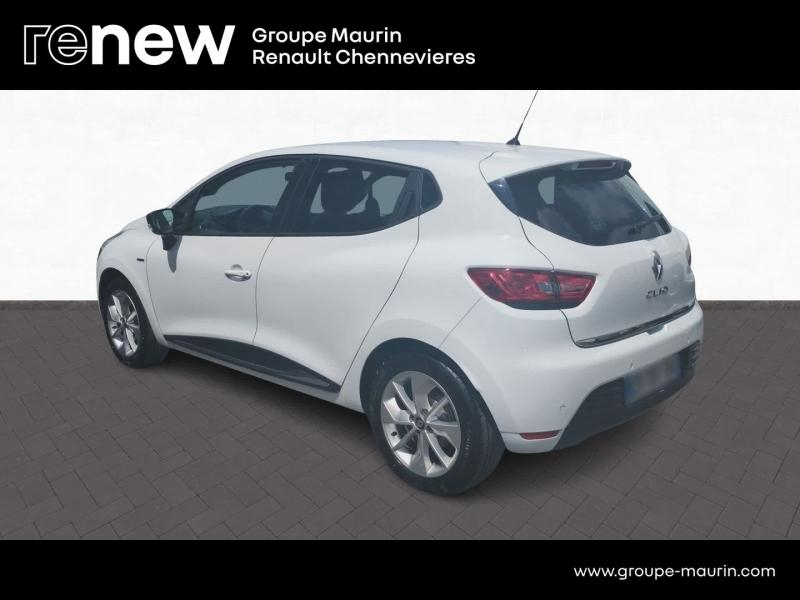 Photo 6 de l’annonce de RENAULT Clio d’occasion à vendre à CHENNEVIÈRES-SUR-MARNE