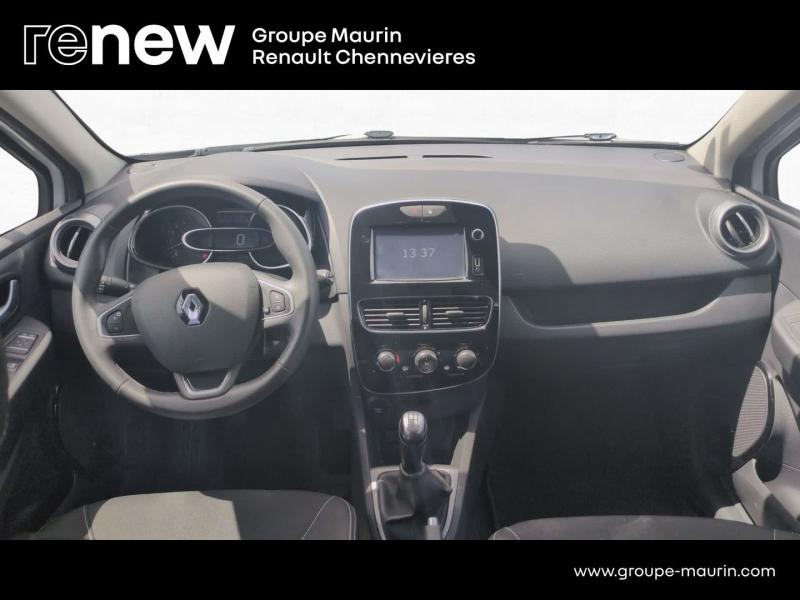 Photo 8 de l’annonce de RENAULT Clio d’occasion à vendre à CHENNEVIÈRES-SUR-MARNE