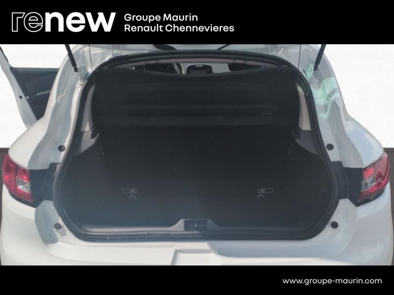 Photo 13 de l’annonce de RENAULT Clio d’occasion à vendre à CHENNEVIÈRES-SUR-MARNE