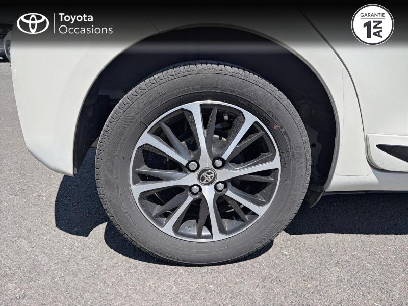 Photo 16 de l’annonce de TOYOTA Yaris d’occasion à vendre à AUBIÈRE