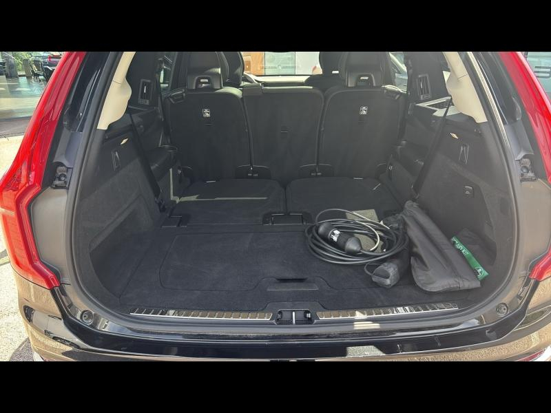 Photo 6 de l’annonce de VOLVO XC90 d’occasion à vendre à AIX-EN-PROVENCE