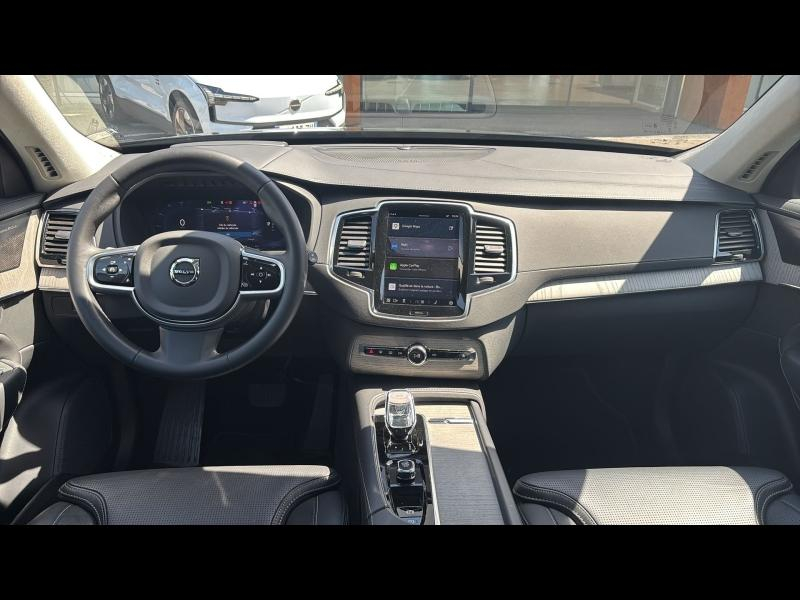 Photo 8 de l’annonce de VOLVO XC90 d’occasion à vendre à AIX-EN-PROVENCE