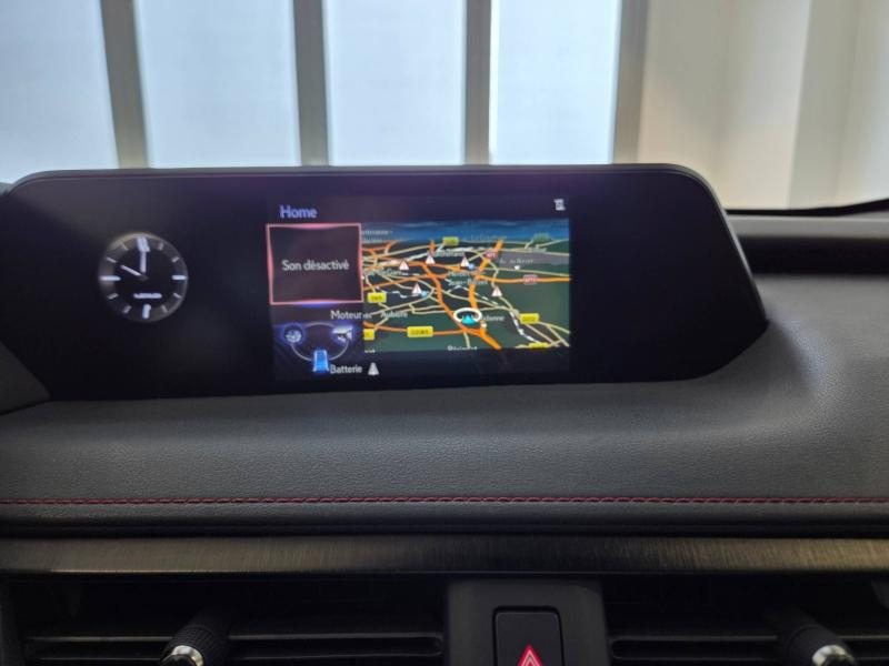 Photo 6 de l’annonce de LEXUS UX d’occasion à vendre à AUBIÈRE