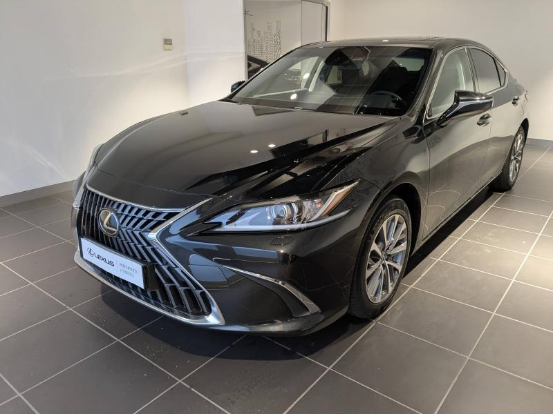 Photo 3 de l’annonce de LEXUS ES d’occasion à vendre à AUBIÈRE