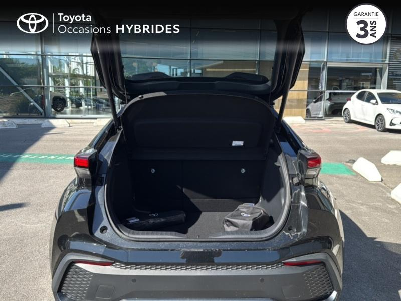 Photo 10 de l’annonce de TOYOTA C-HR d’occasion à vendre à NÎMES