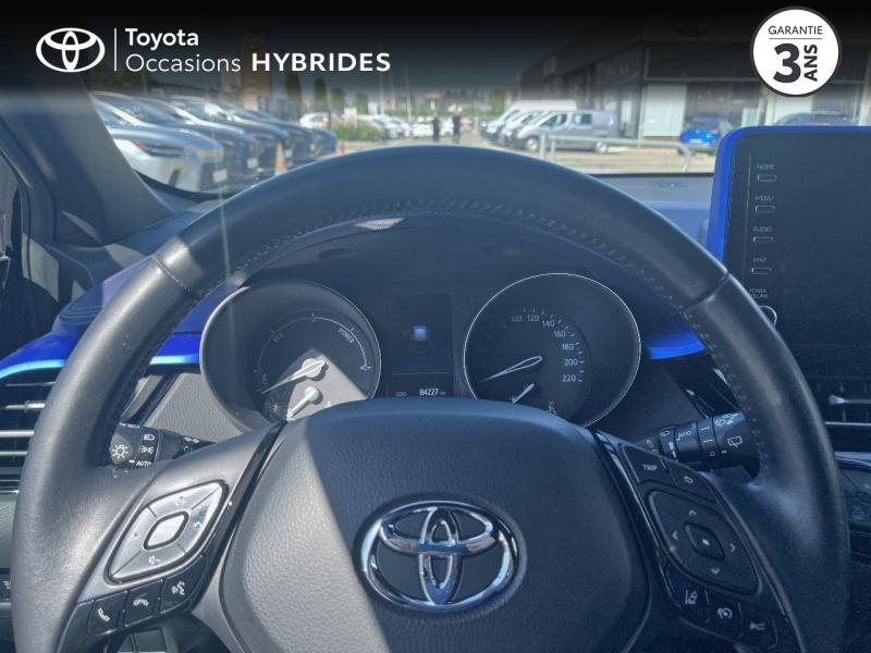 Photo 13 de l’annonce de TOYOTA C-HR d’occasion à vendre à MONTFAVET