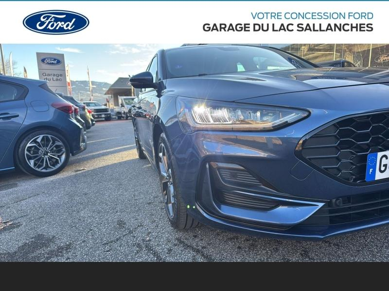 Photo 17 de l’annonce de FORD Focus d’occasion à vendre à ALBERTVILLE