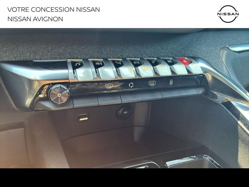 Photo 11 de l’annonce de PEUGEOT 3008 d’occasion à vendre à AVIGNON