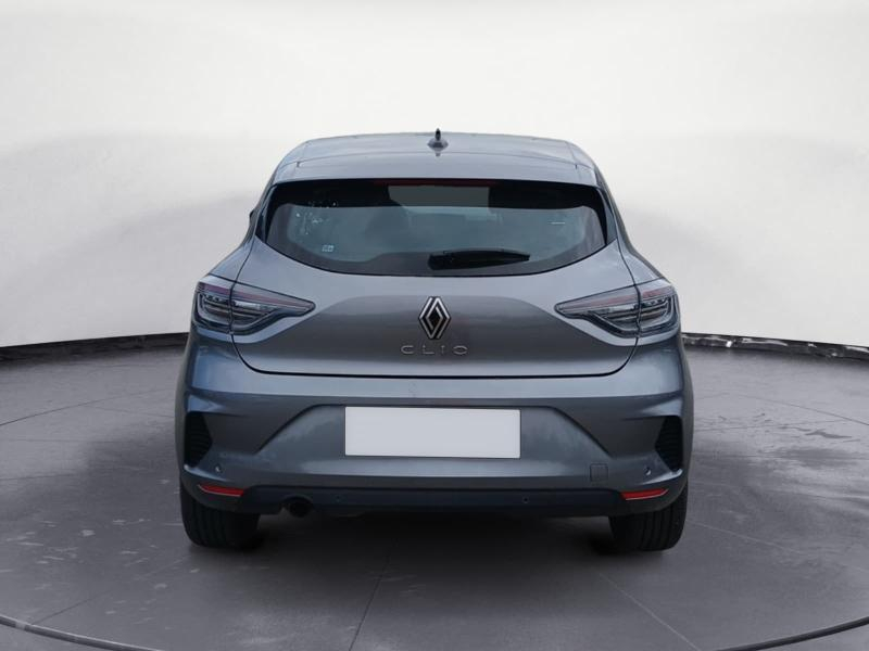 Photo 5 de l’annonce de RENAULT Clio d’occasion à vendre à SAMOREAU