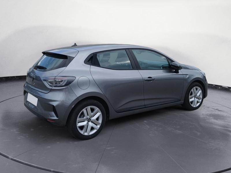 Photo 6 de l’annonce de RENAULT Clio d’occasion à vendre à SAMOREAU