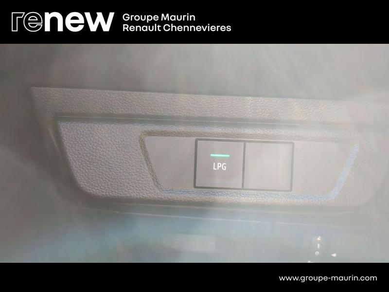Photo 19 de l’annonce de DACIA Jogger d’occasion à vendre à CHENNEVIÈRES-SUR-MARNE