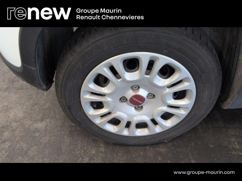 Photo 18 de l’annonce de FIAT Panda d’occasion à vendre à CHENNEVIÈRES-SUR-MARNE