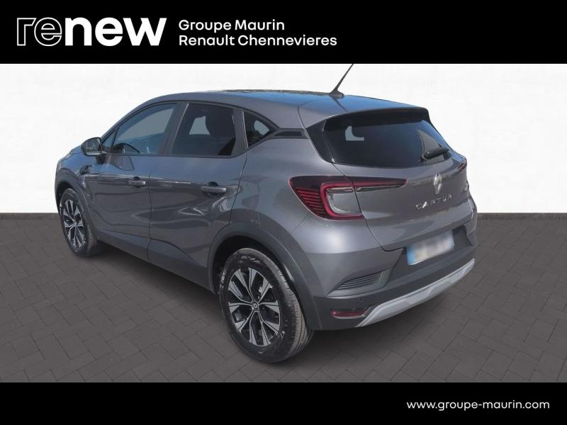 Photo 7 de l’annonce de RENAULT Captur d’occasion à vendre à CHENNEVIÈRES-SUR-MARNE