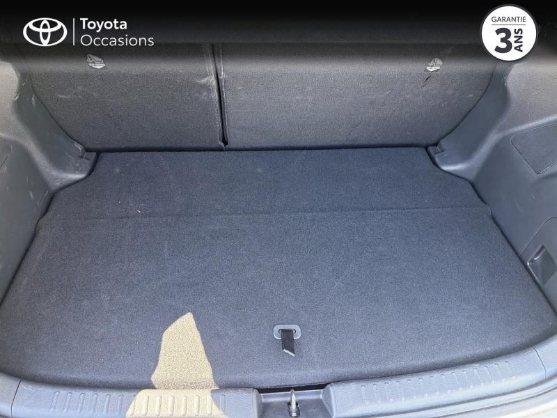 Photo 10 de l’annonce de TOYOTA Yaris d’occasion à vendre à AUBIÈRE