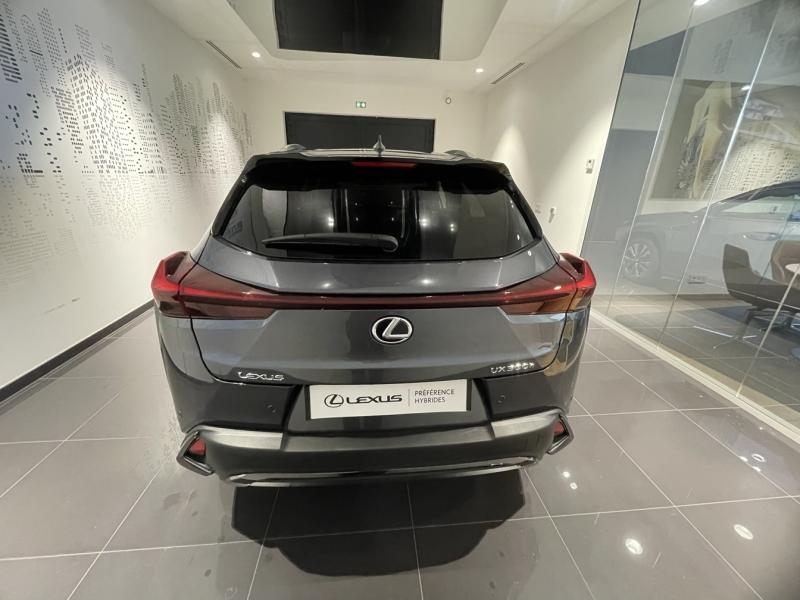 Photo 5 de l’annonce de LEXUS UX d’occasion à vendre à LATTES