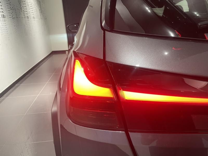 Photo 11 de l’annonce de LEXUS UX d’occasion à vendre à LATTES
