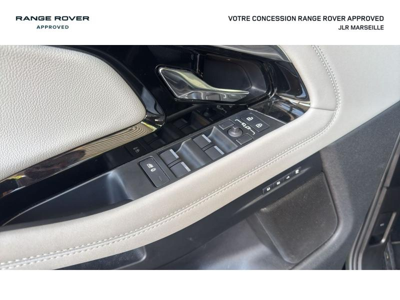 Photo 12 de l’annonce de LAND-ROVER Evoque d’occasion à vendre à Marseille