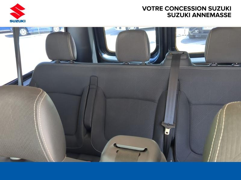 Photo 11 de l’annonce de NISSAN Primastar Combi d’occasion à vendre à ANNEMASSE