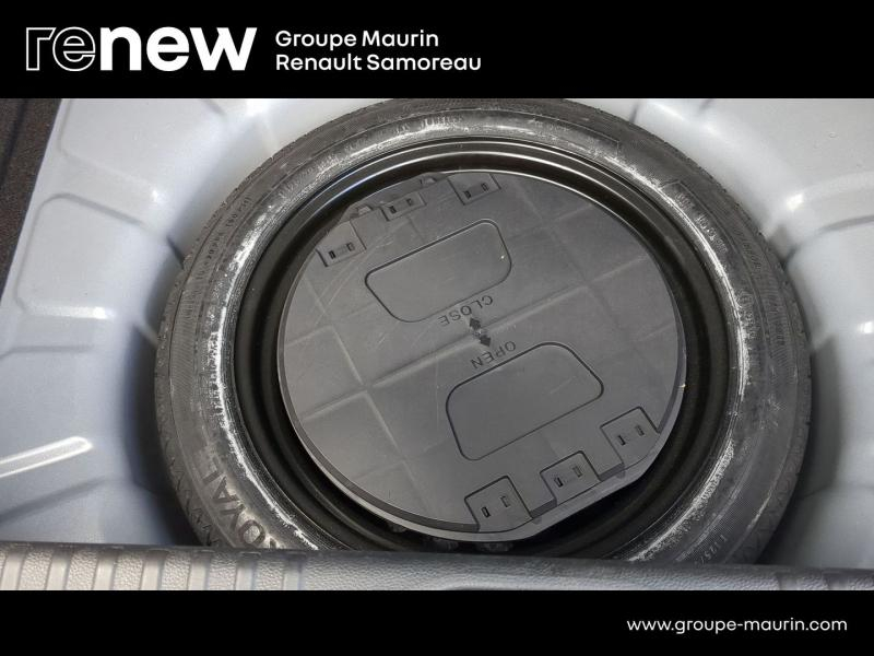 Photo 10 de l’annonce de RENAULT Clio d’occasion à vendre à SAMOREAU