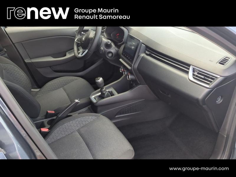 Photo 16 de l’annonce de RENAULT Clio d’occasion à vendre à SAMOREAU