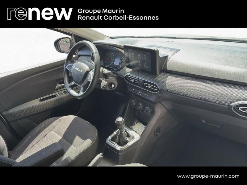 Photo 17 de l’annonce de DACIA Jogger d’occasion à vendre à CORBEIL-ESSONNES
