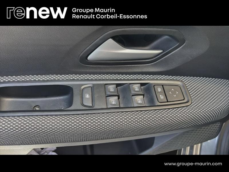 Photo 19 de l’annonce de DACIA Jogger d’occasion à vendre à CORBEIL-ESSONNES