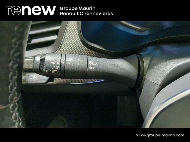 Photo 17 de l’annonce de RENAULT Arkana d’occasion à vendre à CHENNEVIÈRES-SUR-MARNE