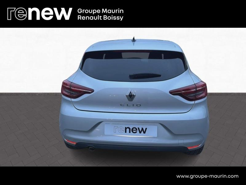 Photo 8 de l’annonce de RENAULT Clio d’occasion à vendre à CHAMPIGNY-SUR-MARNE