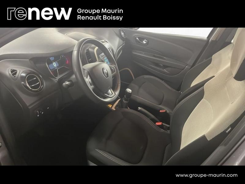 Photo 11 de l’annonce de RENAULT Captur d’occasion à vendre à CHAMPIGNY-SUR-MARNE