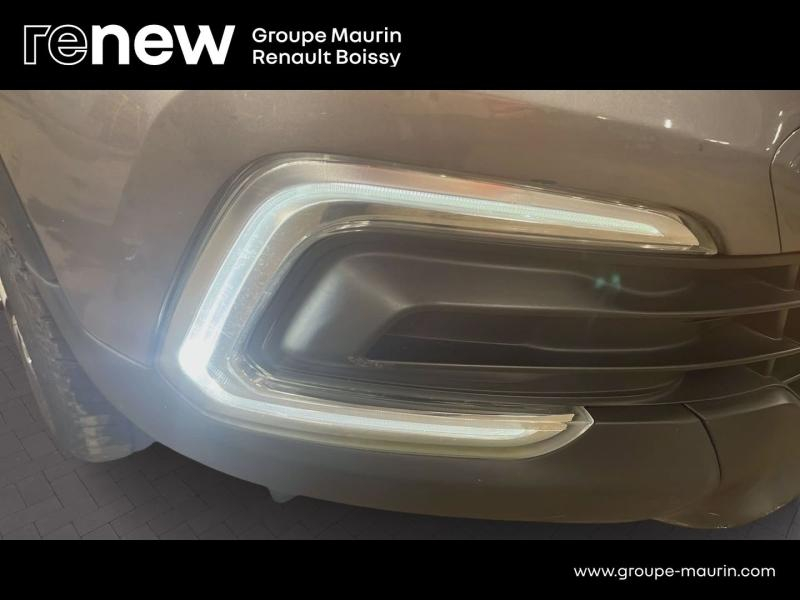 Photo 19 de l’annonce de RENAULT Captur d’occasion à vendre à CHAMPIGNY-SUR-MARNE