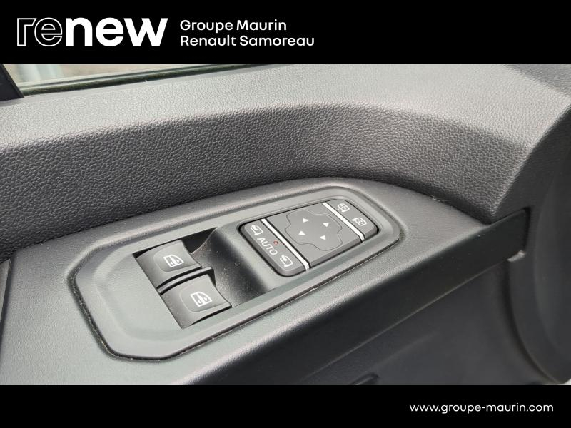 Photo 14 de l’annonce de RENAULT Trafic Fg VUL d’occasion à vendre à SAMOREAU