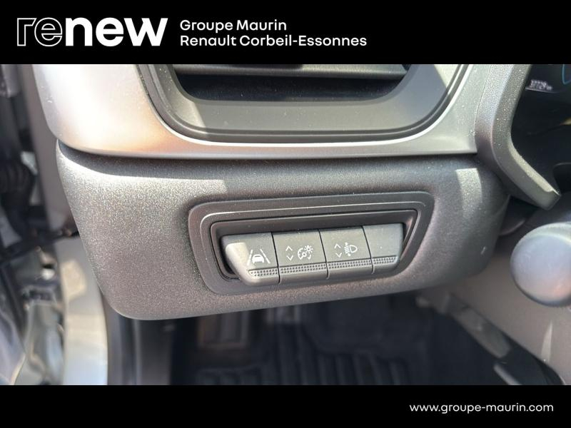 Photo 20 de l’annonce de RENAULT Captur d’occasion à vendre à CORBEIL-ESSONNES