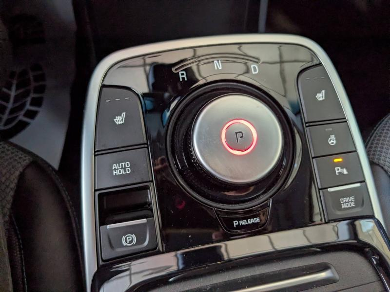 Photo 12 de l’annonce de KIA e-Niro d’occasion à vendre à MANOSQUE