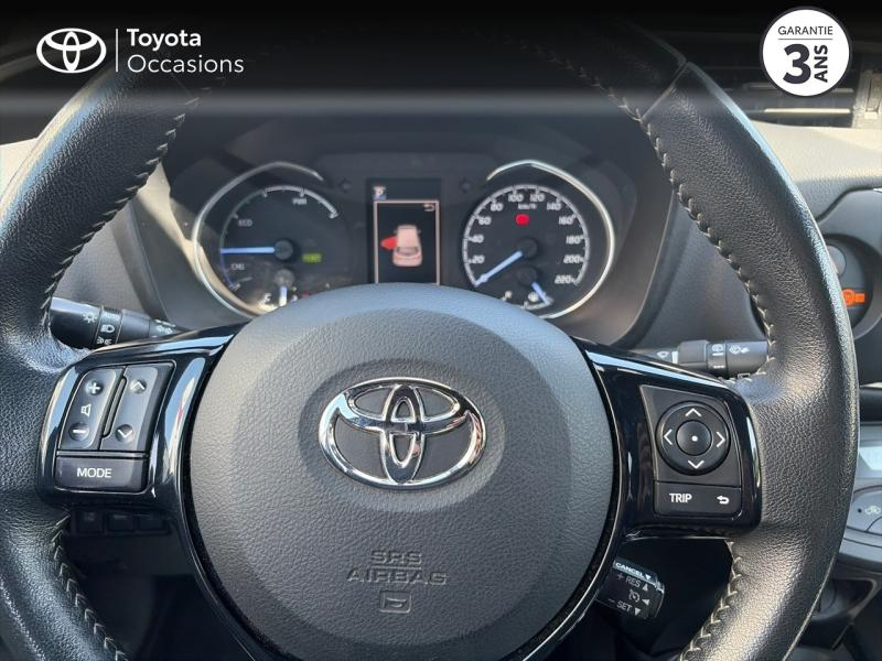 Photo 13 de l’annonce de TOYOTA Yaris d’occasion à vendre à LATTES