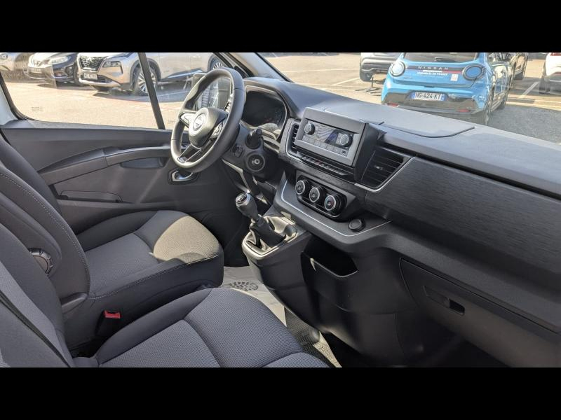Photo 10 de l’annonce de NISSAN Primastar Combi d’occasion à vendre à ANNEMASSE