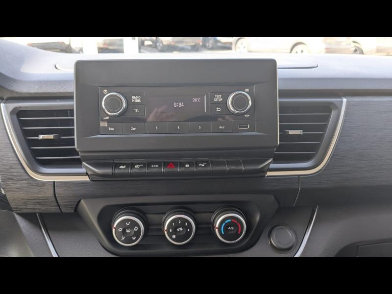 Photo 13 de l’annonce de NISSAN Primastar Combi d’occasion à vendre à ANNEMASSE