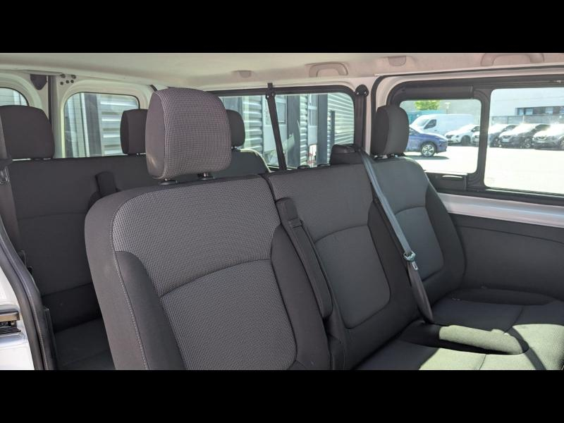 Photo 16 de l’annonce de NISSAN Primastar Combi d’occasion à vendre à ANNEMASSE