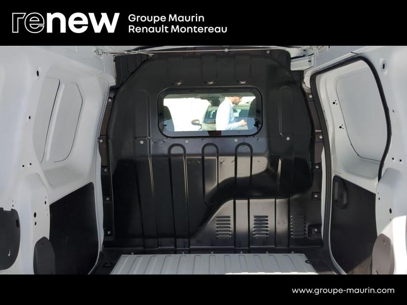 Photo 17 de l’annonce de RENAULT Express Van d’occasion à vendre à VARENNES SUR SEINE