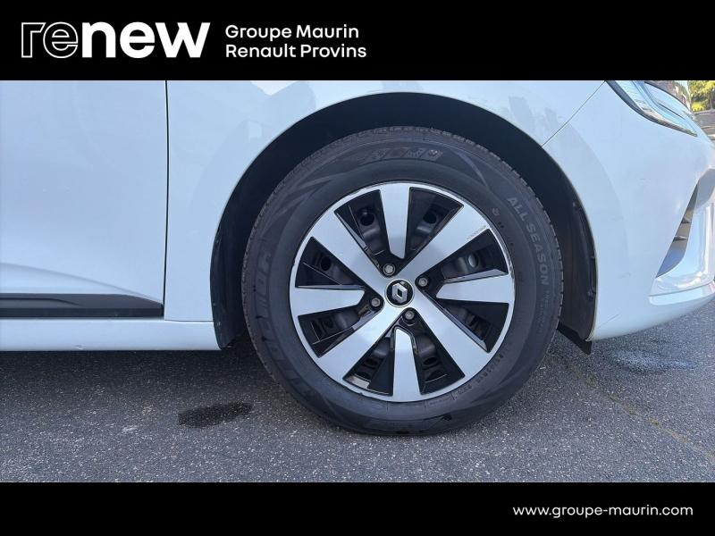 Photo 9 de l’annonce de RENAULT Clio d’occasion à vendre à PROVINS