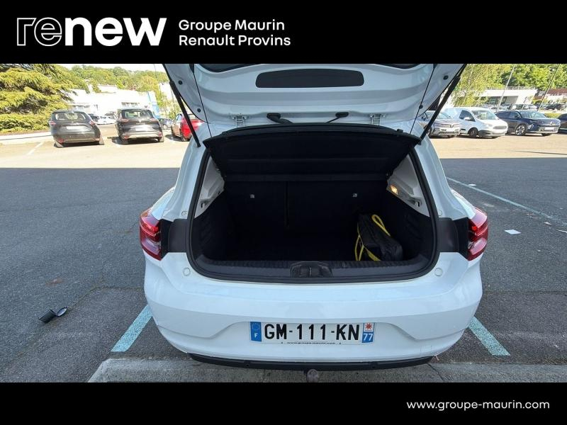 Photo 11 de l’annonce de RENAULT Clio d’occasion à vendre à PROVINS