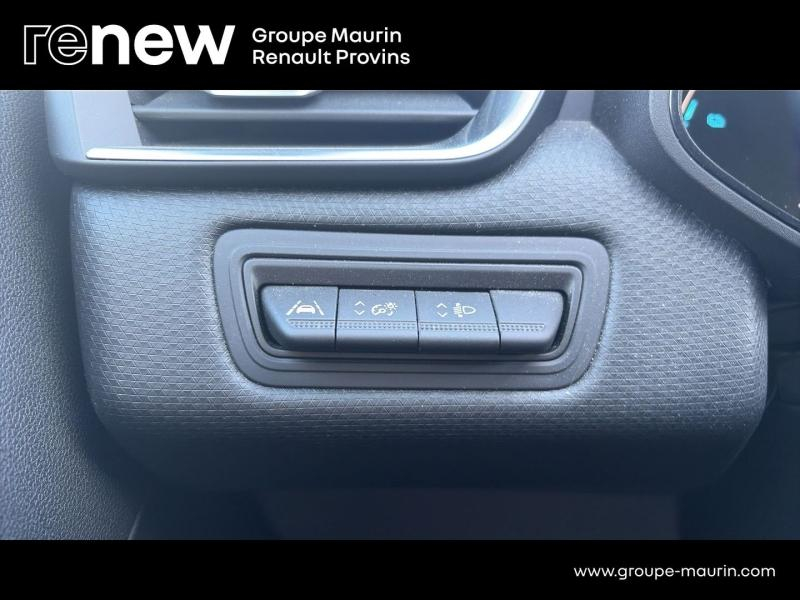 Photo 17 de l’annonce de RENAULT Clio d’occasion à vendre à PROVINS