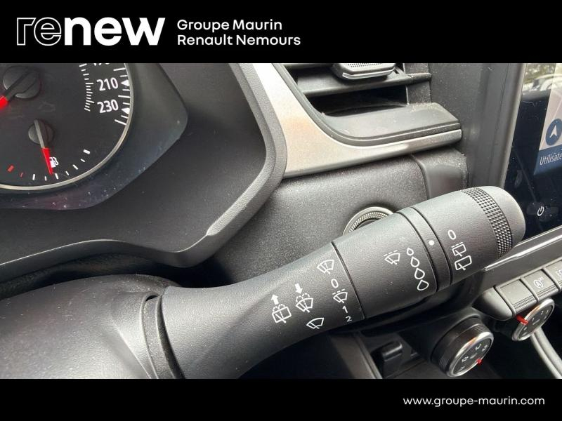Photo 17 de l’annonce de RENAULT Captur d’occasion à vendre à SAINT PIERRE LES NEMOURS