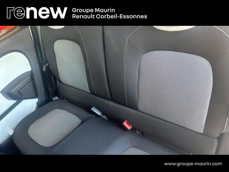 Photo 11 de l’annonce de RENAULT Twingo d’occasion à vendre à CORBEIL-ESSONNES
